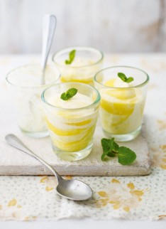 "30 minute Vegetarian" by Rose Elliot - 