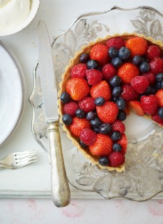 "30 minute Vegetarian" by Rose Elliot - 