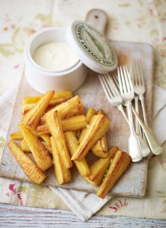 "30 minute Vegetarian" by Rose Elliot - 
